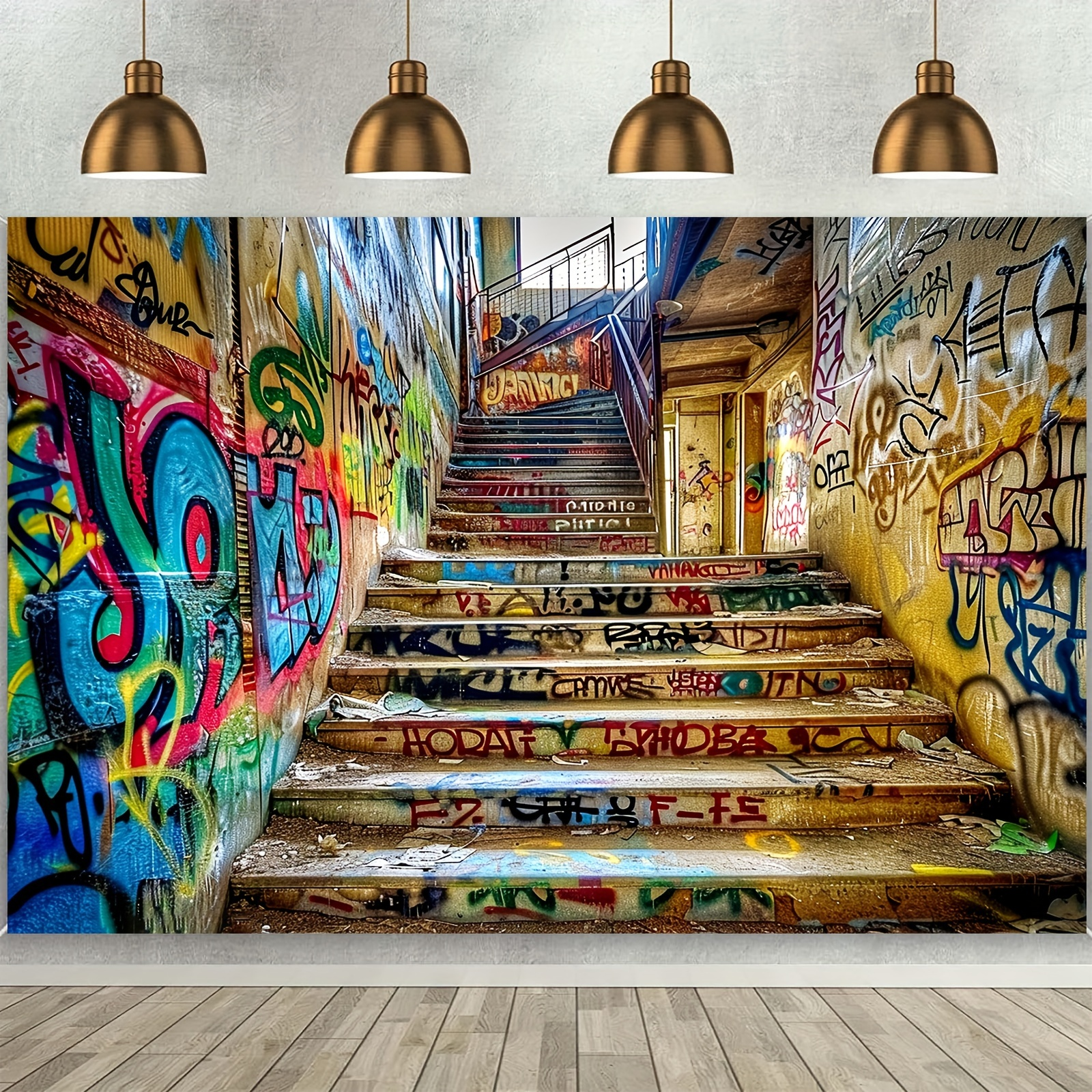Vibrant urban street graffiti  - Street Fashion Events avis et prix