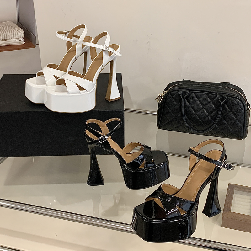 Aneikeh Summer Lacquer Leather - Street Fashion Shoes avis et prix